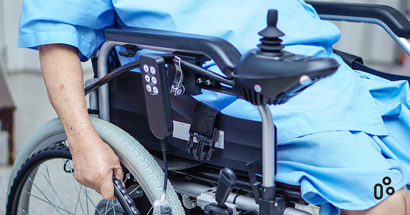 Hoogtechnologische elektrische apparatuur voor mensen met een handicap
